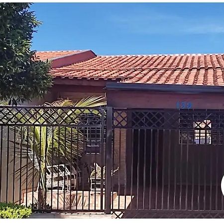 Gray House 1 - Londrina Jd. Santiago Villa ภายนอก รูปภาพ